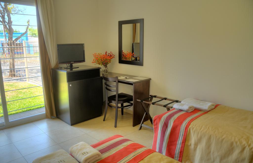 Laplace Hotel Cordoba Room photo